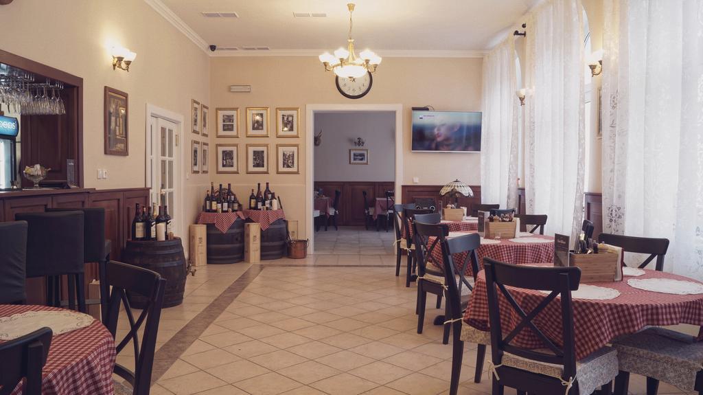 Hotel St.Michael Karlovy Vary Luaran gambar